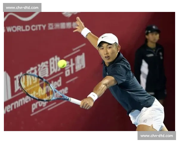 新星崛起见证网球商竣程胜闪耀国际赛场之夜青春力量书写中国男网新篇章 - 副本 (2)